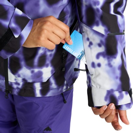 Burton Reserve GTX 2L Insulated Jacket - Women's 7