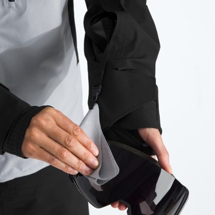 The North Face Eastwall GTX Jacket - Women's 8