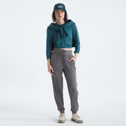 The North Face Aphrodite Arise Joggers - Women's 3