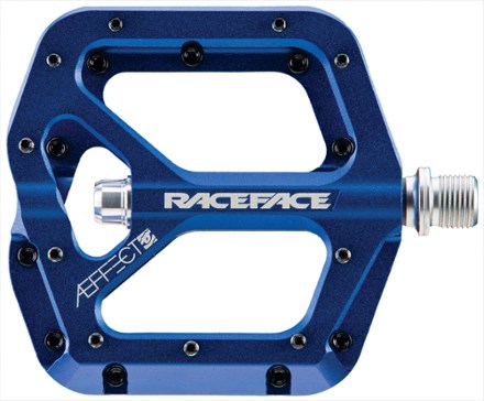 blue mountain bike pedals