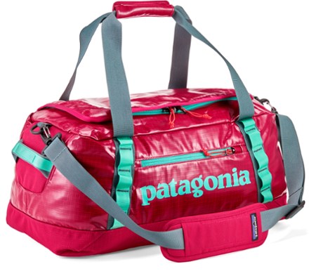 Patagonia black hole duffel 45l sale carry on plane