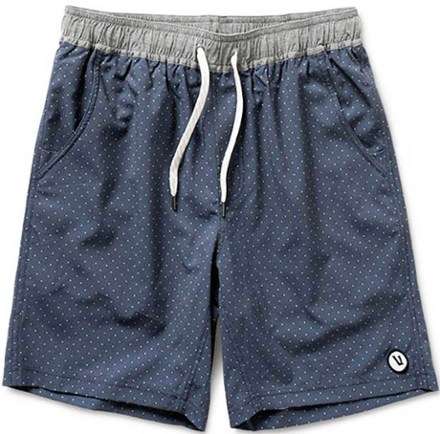 athletic shorts for short guys