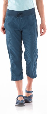 North face shop womens capris