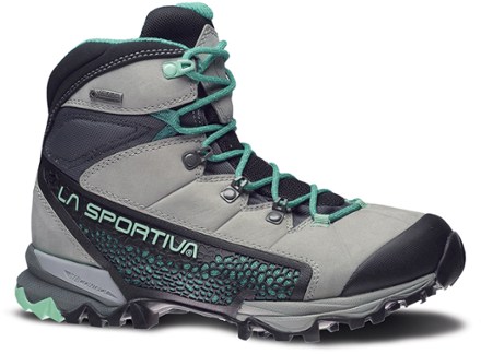 La sportiva hotsell womens boots