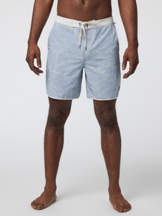 Vuori Men's Cruise Board Shorts 18.5