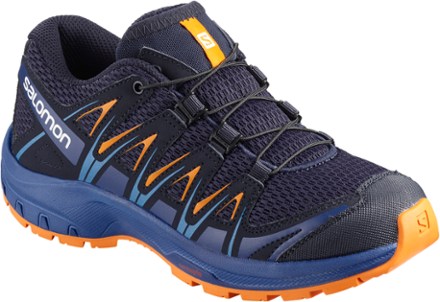 salomon youth shoes