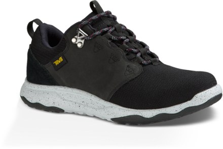 Teva arrowood sale women's waterproof sneaker