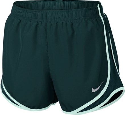 Nike Women's Dry Tempo Plus Size Shorts