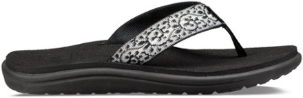 Rei teva clearance flip flops