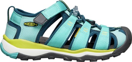 kids water hiking shoes