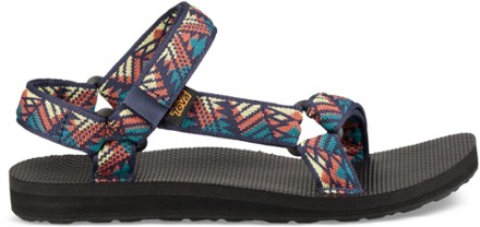 do tevas run small or big