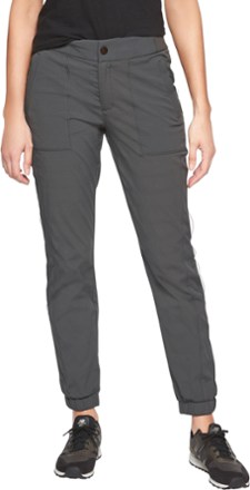 athleta joggers womens