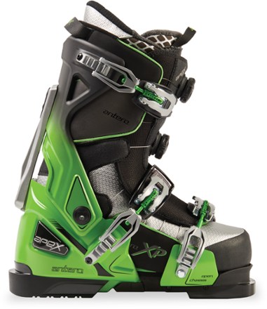 most comfortable ski boots for wide feet