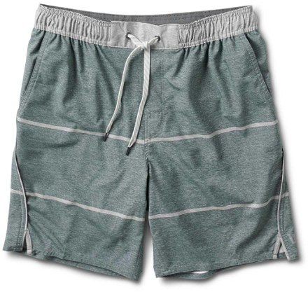 Vuori cheap trail shorts