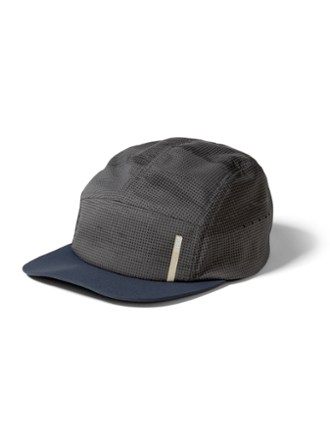 Rei running sale cap