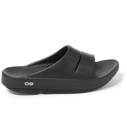 Men's Recovery Clogs – OOFOS