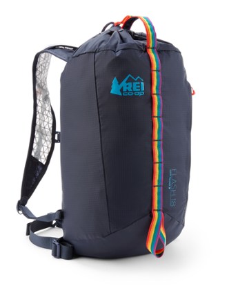 Rei flash best sale 18 backpack