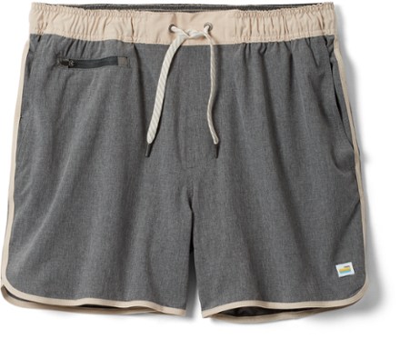 Vuori banks store shorts sale