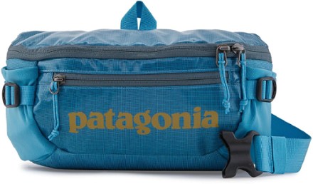 Gear Review: Patagonia Black Hole® Waist Pack 5L - Trail to Peak