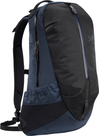 Arc'teryx Arro 22 Travel Pack | REI Co-op