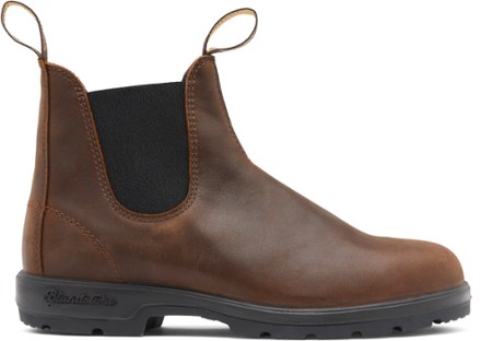 nubuck blundstones