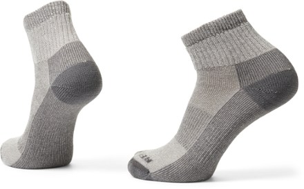 How to Choose Hiking Socks