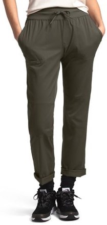 THE NORTH FACE Women's Aphrodite Motion Pant, Asphalt Grey, Small Short :  : Clothing, Shoes & Accessories