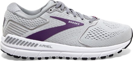 brooks ariel 16 size 10