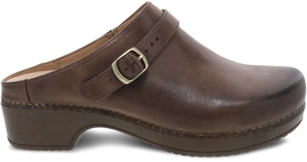 Dansko outlet store online near me