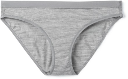 Smartwool-Merino-seamless-womens-outdoor-underwear • Moja Gear