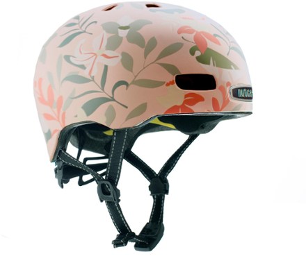 Youth best sale nutcase helmet