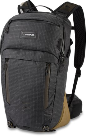 Dakine seeker best sale 10l review