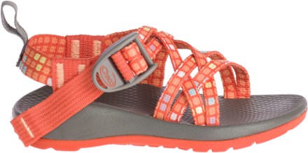 Chacos rei hot sale