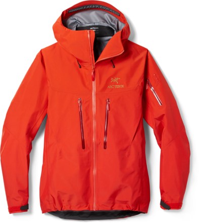 Arc'teryx Alpha SV Review: Last Shell Standing After Alaskan First Ascents