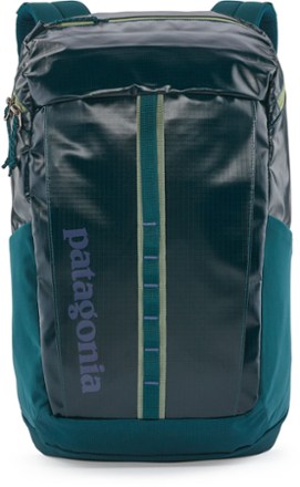 Black Hole 23L Travel Pack - Women's