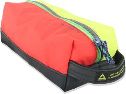 Green Guru Upcycled Sleep Pad Travel Kit