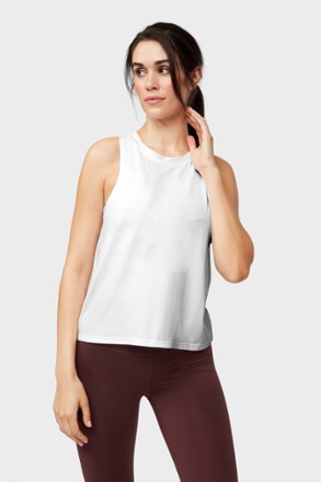 manduka tank