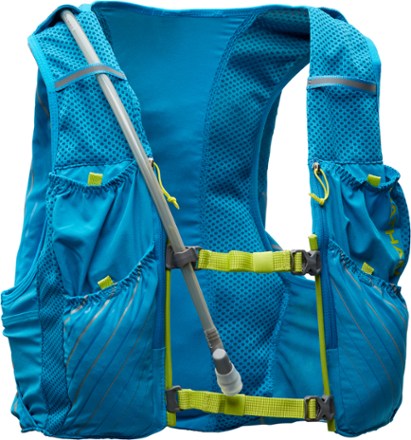 Below is the newest version of Nathan Pinnacle 12 L Hydration Vest