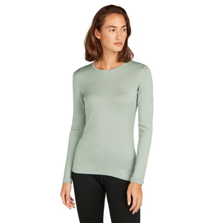 Icebreaker Women's 260 Tech Long-Sleeve Crewe Base Layer Top