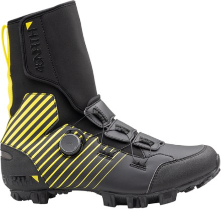 Radar Roundup: PEARL iZUMi Dirt Shoes, Kitchen Sink Bag, Ripton