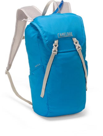 CamelBak Mini M.U.L.E. 1.5 L Hydration Pack (For Boys and Girls) - Save 50%