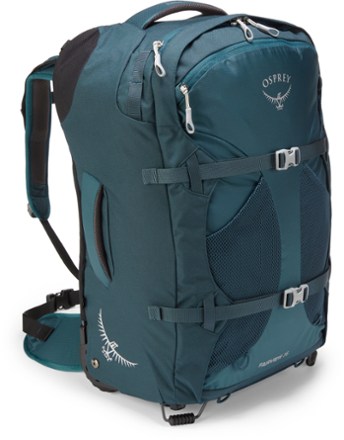 Osprey Farpoint 40 Travel Backpack Review - Rugged and Popular 40L