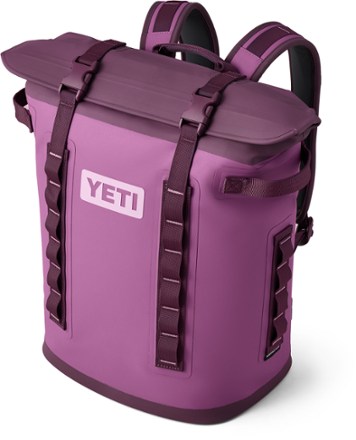 YETI Hopper M30 2.0 Cooler (Limited Edition Nordic Purple)