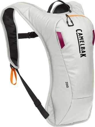 White hydration outlet pack