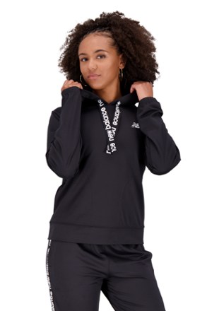 New balance cheap relentless fleece hoodie