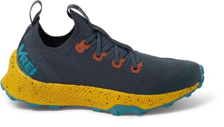 Outlet trail cheap running shoes