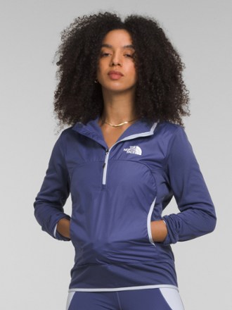 North face running clearance hoodie