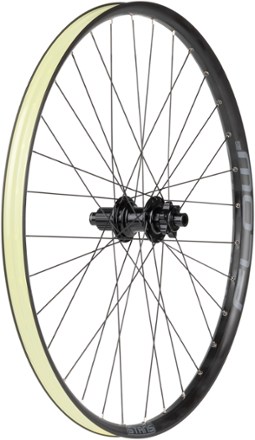 Bontrager Line Comp 30 TLR Boost 29 MTB Wheel | REI Co-op