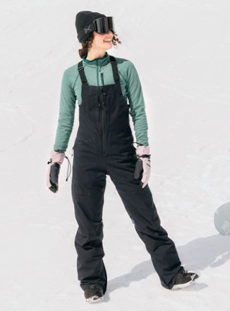 Burton Women's Reserve 2L Stretch Bib Pants