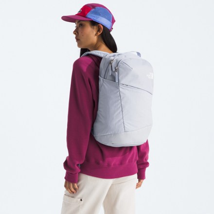 The North Face Women's Isabella 3.0 Pack